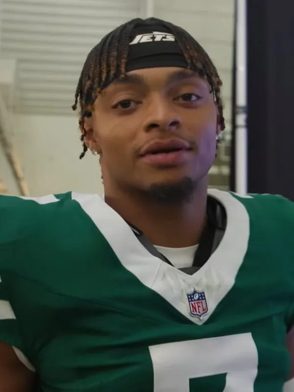 Justin Fields in a football uniform