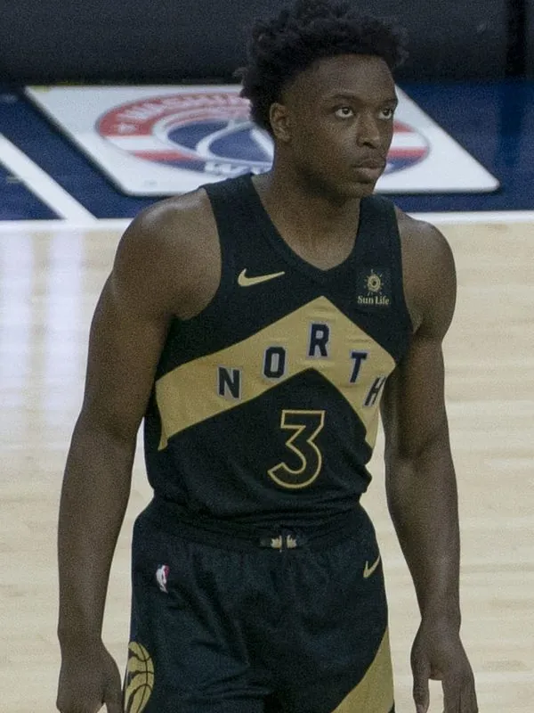 OG Anunoby on a basketball court