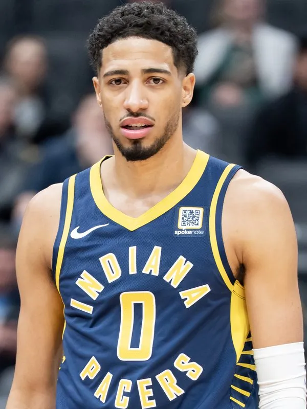 Tyrese Haliburton on a basketball court